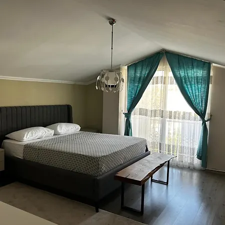 Sedas House 2 & Merkez Lejlighed Fethiye