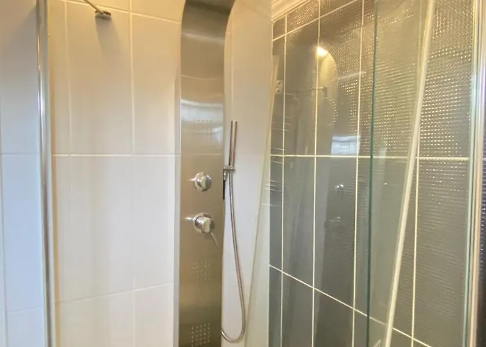 Sedas House 2 & Merkez アパート