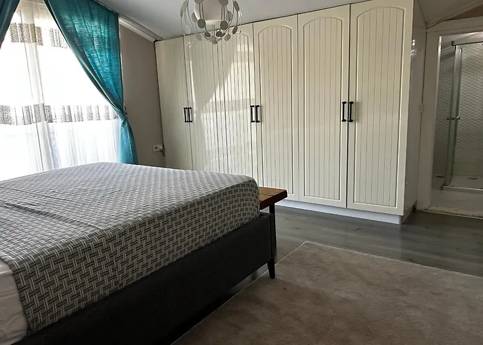 Sedas House 2 & Merkez アパート