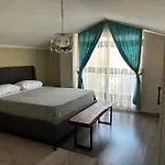 Sedas House 2 & Merkez Apartament
